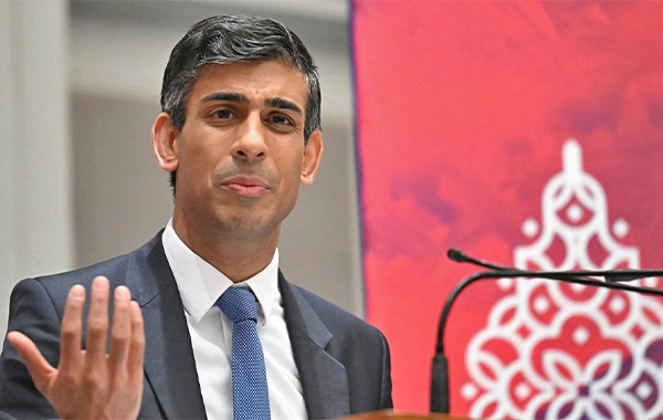 Foreign Students to Control Migration.